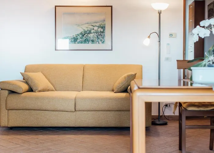 In Centro Residenza - & Васто